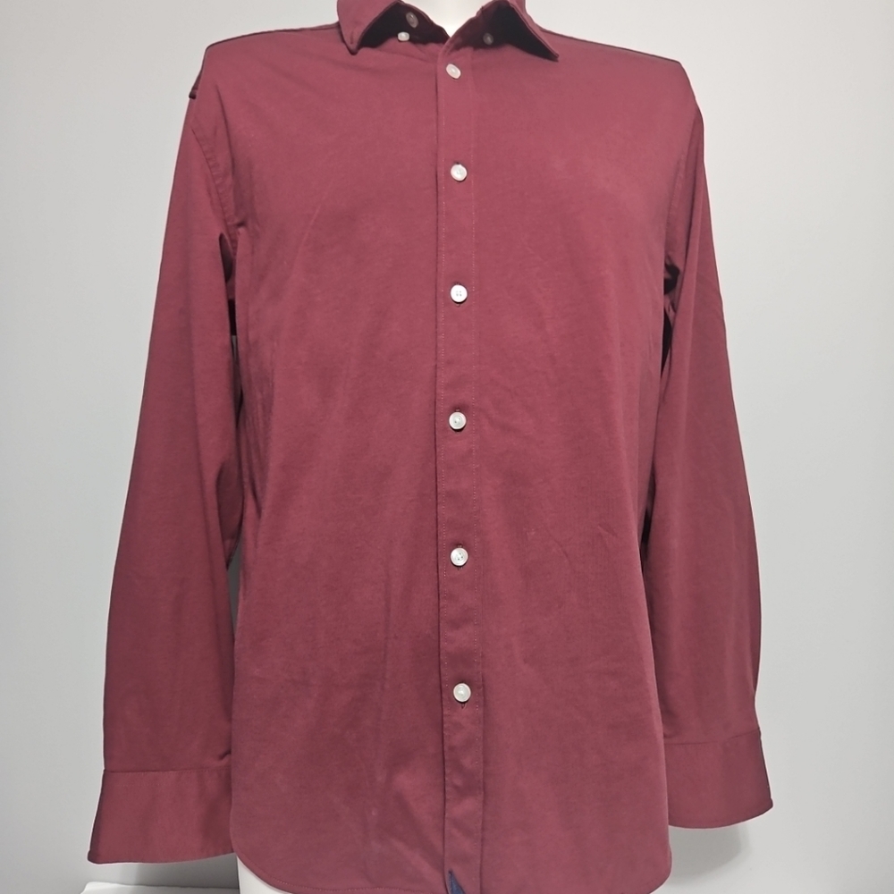 Untuckit men's burgundy long sleeve button down shirt